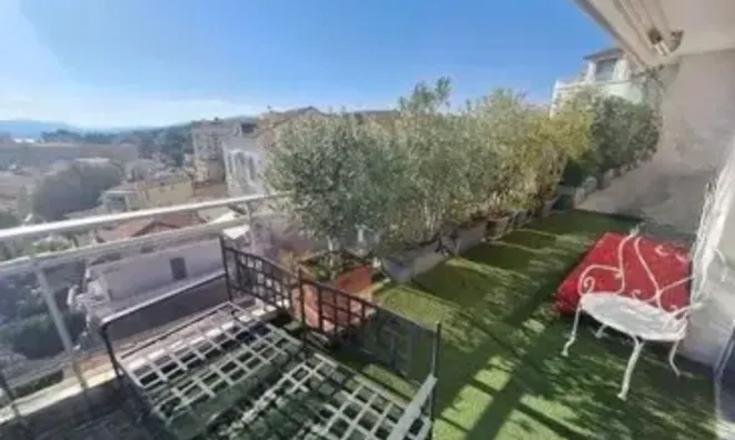 Недвижимость Villa Petit Juas: 9