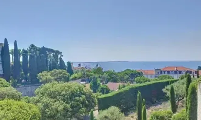 Недвижимость Villa Croix des Gardes: 2
