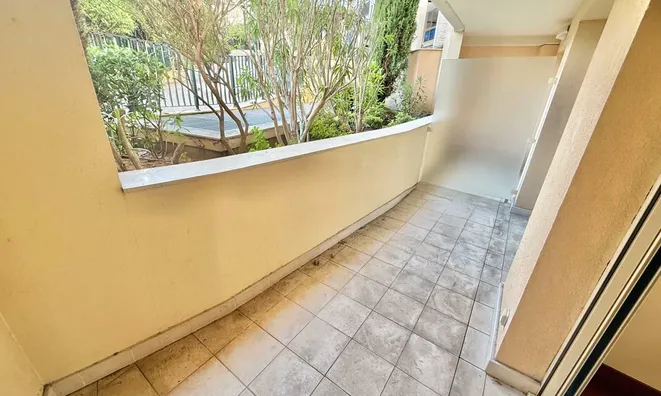 Недвижимость Apartment Monaco, La Rousse Saint Roman: 6