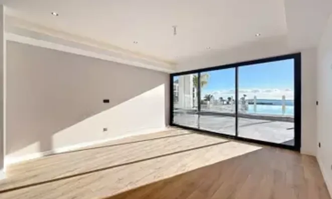 Недвижимость Villa Croix des Gardes: 2