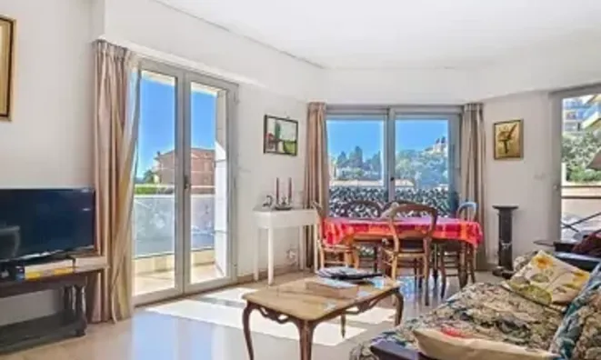 Недвижимость Estate Cannes Croix Gardes: 2