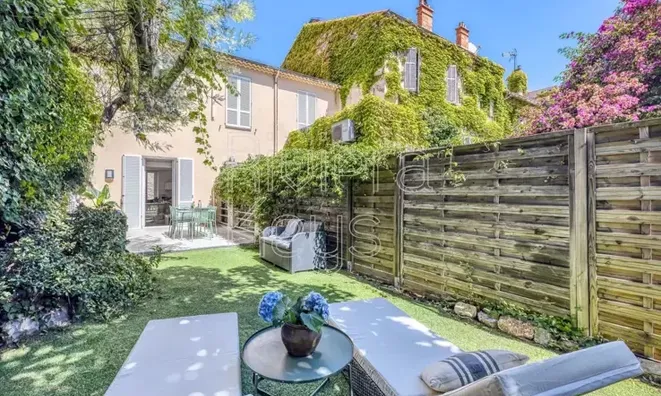 Недвижимость Villa Cannes Petit Juas: 1