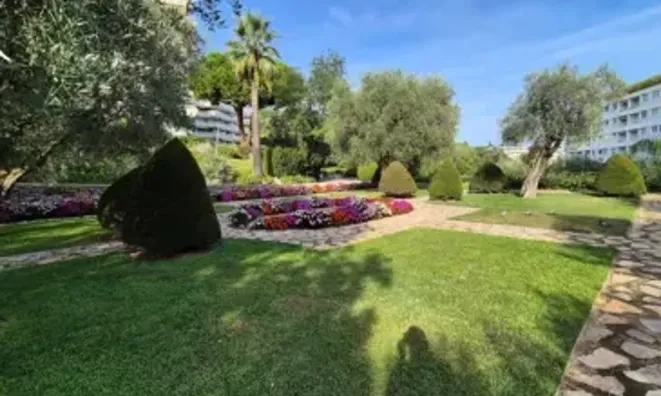 Недвижимость Villa Croix des Gardes: 8