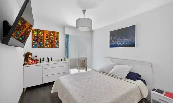 Недвижимость Residence République: 5