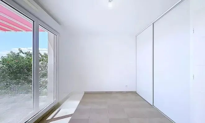 Недвижимость Villa La Bocca: 3