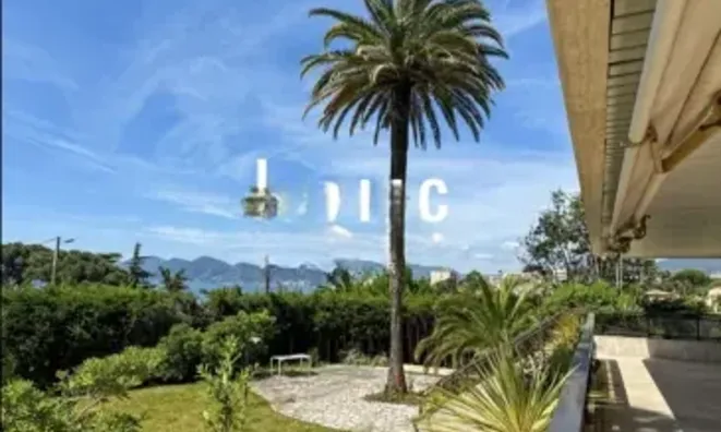 Недвижимость Villa Croix des Gardes: 2