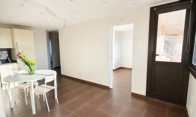 Недвижимость Villa Petit Juas: 9