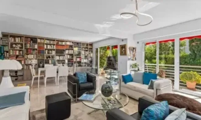 Недвижимость Villa Pointe Croisette: 3