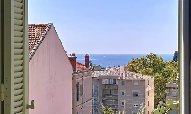 Недвижимость Villa Petit Juas: 13