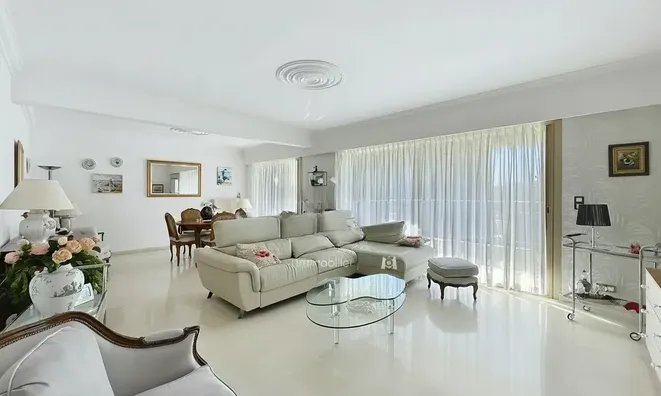 Недвижимость Villa Cannes République: 1