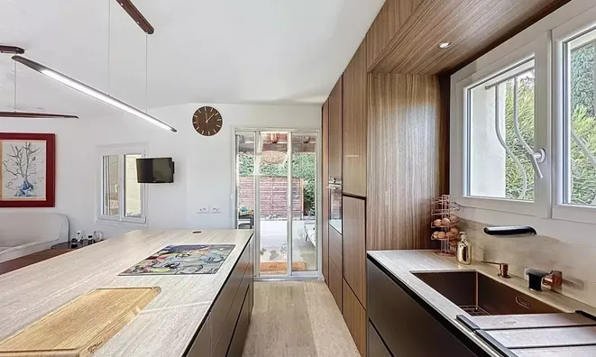 Недвижимость Villa Petit Juas: 4