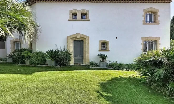 Недвижимость Villa Petit Juas: 19