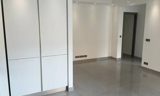 Недвижимость Apartment Monaco, Port: 11