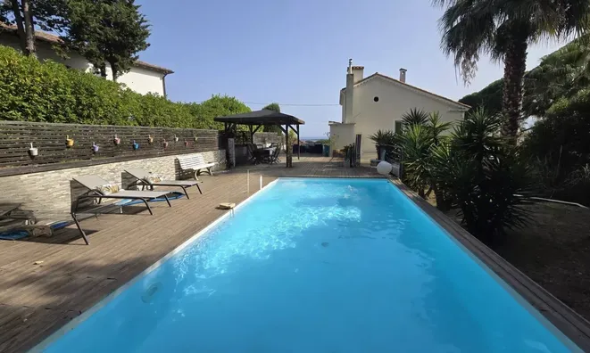 Недвижимость Villa Croix des Gardes: 19