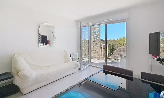 Недвижимость Apartment La Bocca: 5