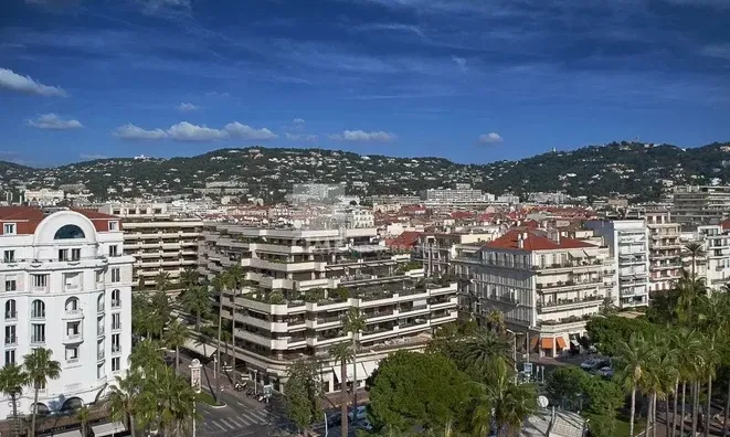 Недвижимость House Cannes Centre-Ville: 11