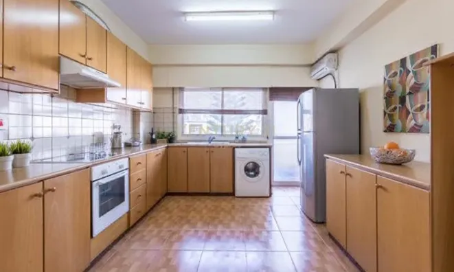 Недвижимость 3 Bedroom Apartment For sale in Neapolis, Limassol: 3