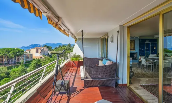 Недвижимость House Cannes Croix des Gardes: 5