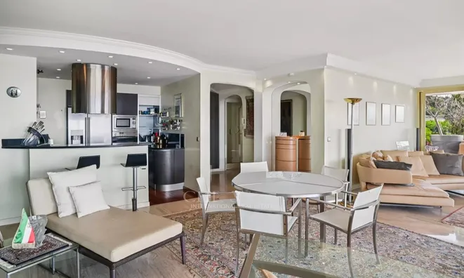 Недвижимость House Cannes Croix des Gardes: 10