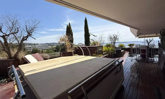Недвижимость House Cannes Croix des Gardes: 26