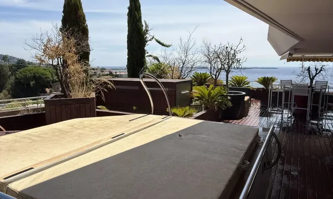Недвижимость House Cannes Croix des Gardes: 27