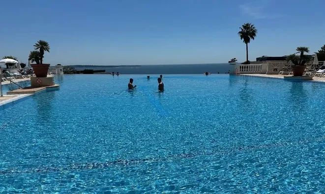 Недвижимость Villa Croix des Gardes: 2
