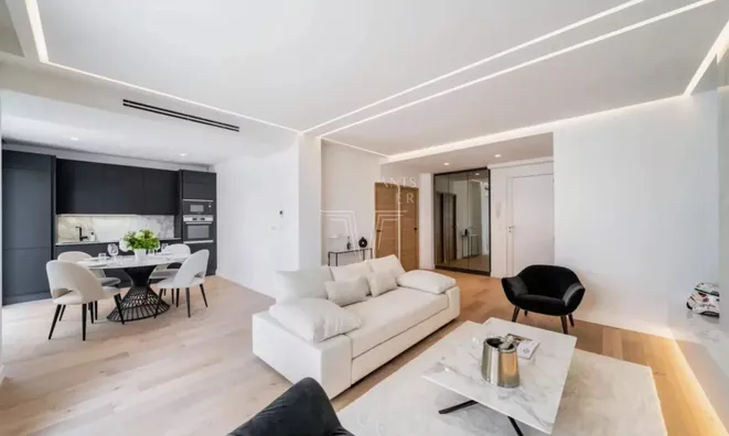 Недвижимость Villa Pointe Croisette: 2
