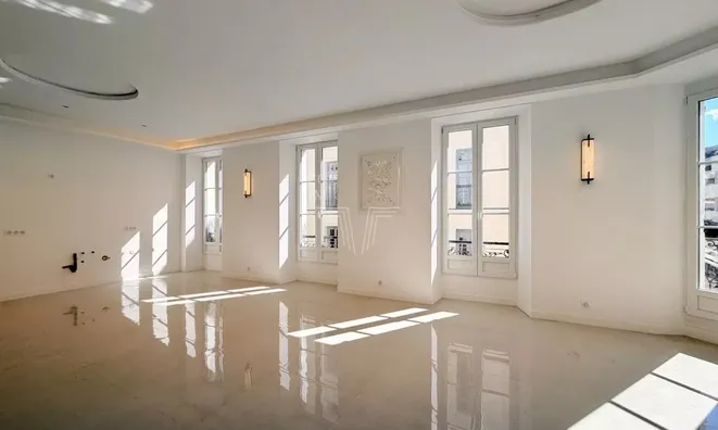 Недвижимость Villa Cannes Centre-ville: 2