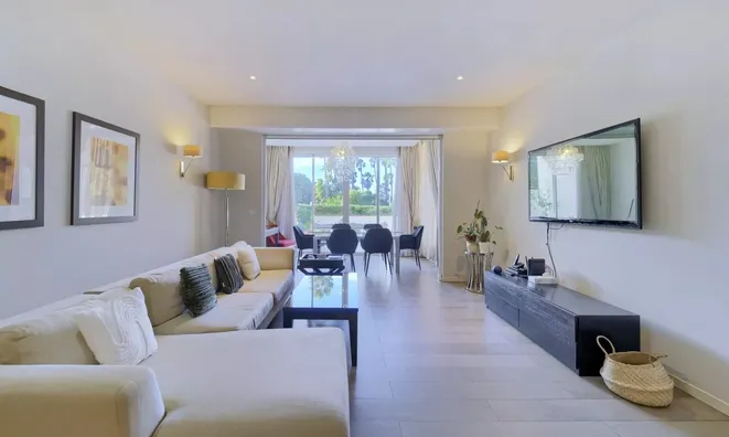 Недвижимость Villa Pointe Croisette: 1