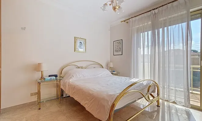 Недвижимость Villa Petit Juas: 18