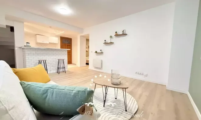 Недвижимость Villa Petit Juas: 2
