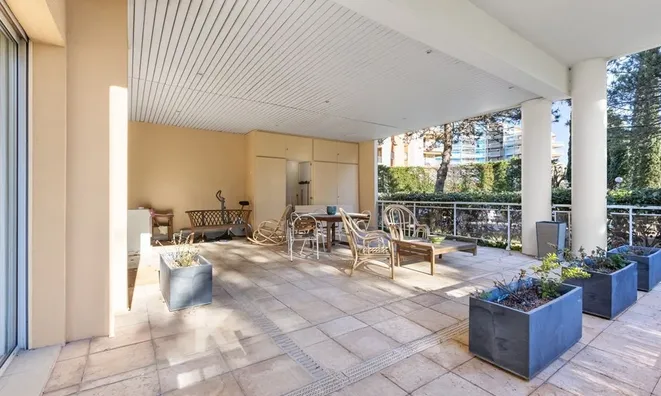 Недвижимость Villa Mandelieu-La Roubine: 4