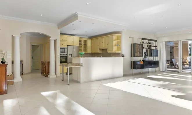 Недвижимость Villa Mandelieu-La Roubine: 5