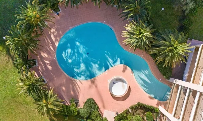 Недвижимость Villa Mandelieu-La Roubine: 17