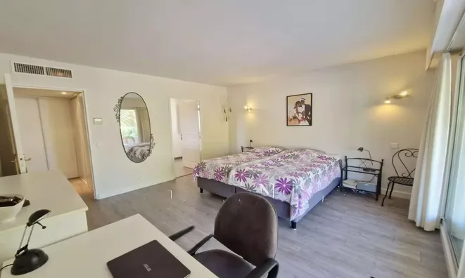 Недвижимость Villa Mandelieu-La-Napoule: 14