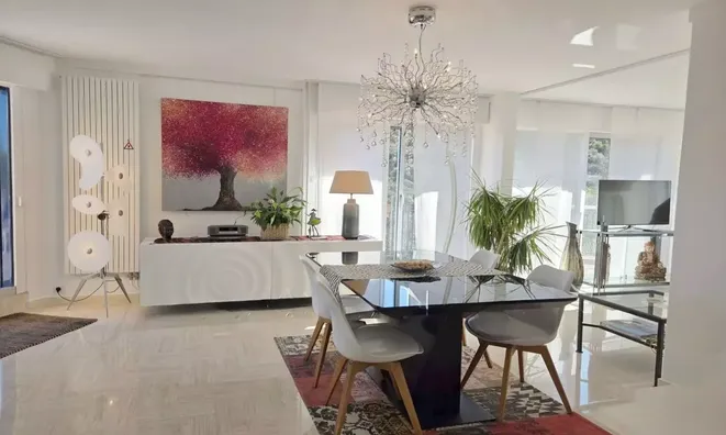 Недвижимость Villa Mandelieu: 7