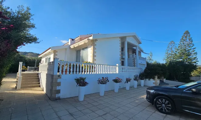 Недвижимость 5 bedroom, Villa For sale, Parekklisia, Limassol: 3