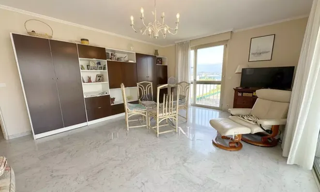 Недвижимость Property Cannes Mandelieu: 7