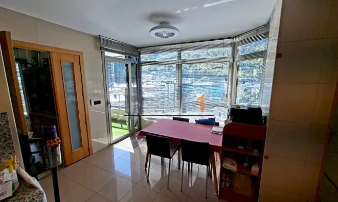 Недвижимость Exclusive 4-bedroom apartment for sale in Andorra la Vella: 12
