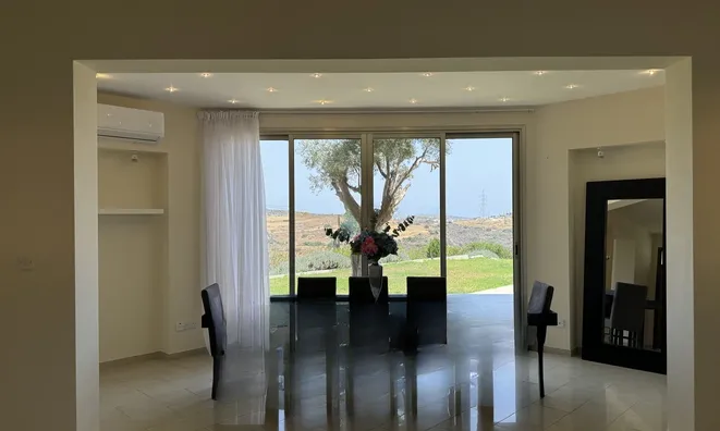 Недвижимость 4 Bedroom Villa For Sale in Parekklisia, Limassol: 8