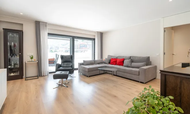 Недвижимость Apartment for sale in Andorra la Vella with 3 bedrooms: 2