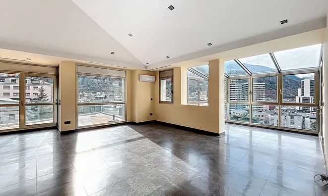 Недвижимость Penthouse for sale in Escaldes Engordany with 4 bedrooms: 10