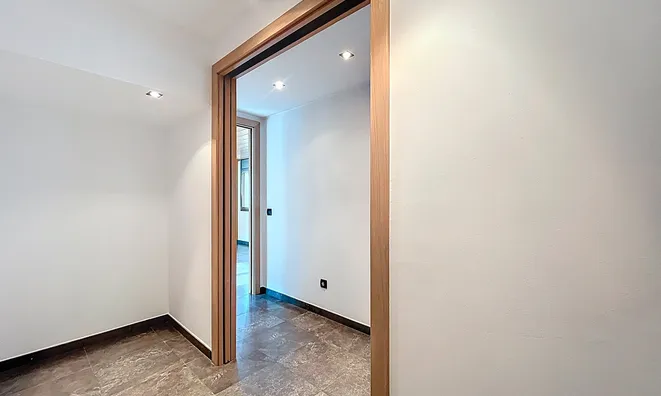 Недвижимость Penthouse for sale in Escaldes Engordany with 4 bedrooms: 35