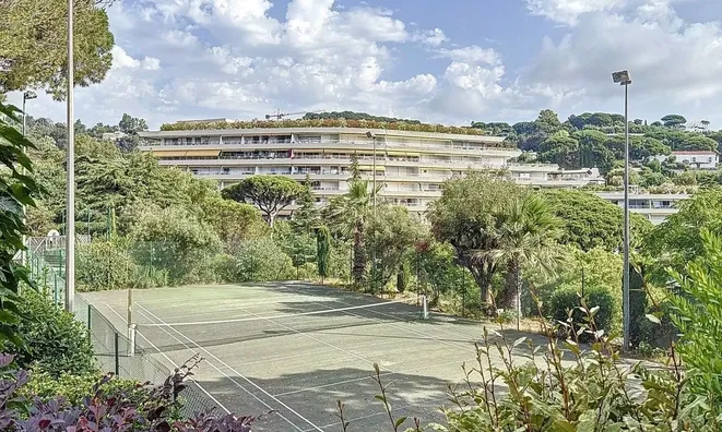 Недвижимость Villa Croix des Gardes: 12
