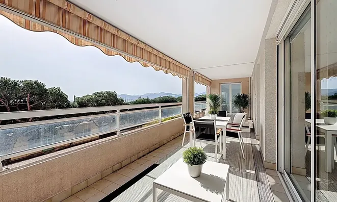 Недвижимость Villa La Bocca: 6