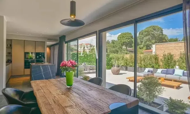 Недвижимость Villa Cannes: 3