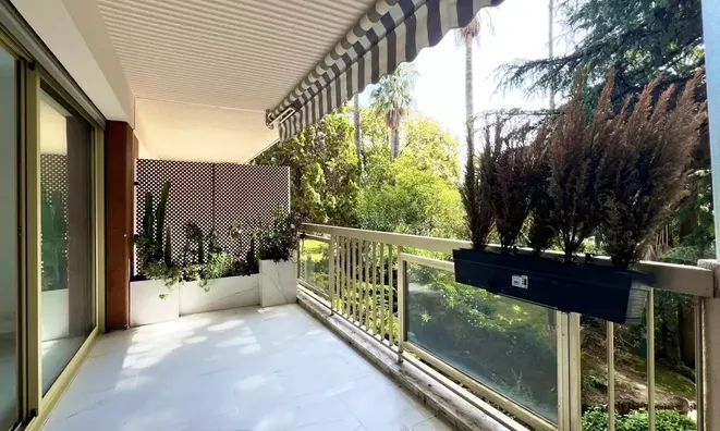 Недвижимость Villa Pointe Croisette: 12