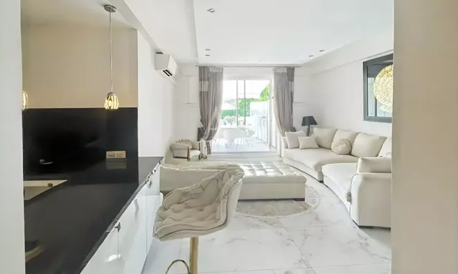 Недвижимость Villa Pointe Croisette: 2