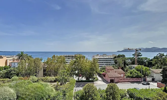 Недвижимость Villa Croix des Gardes: 3