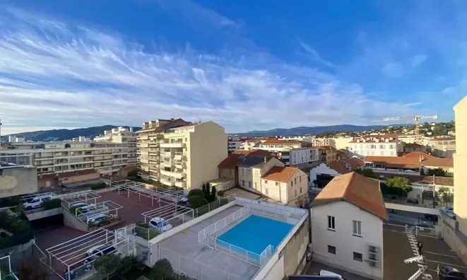 Недвижимость Villa Cannes La Bocca: 2